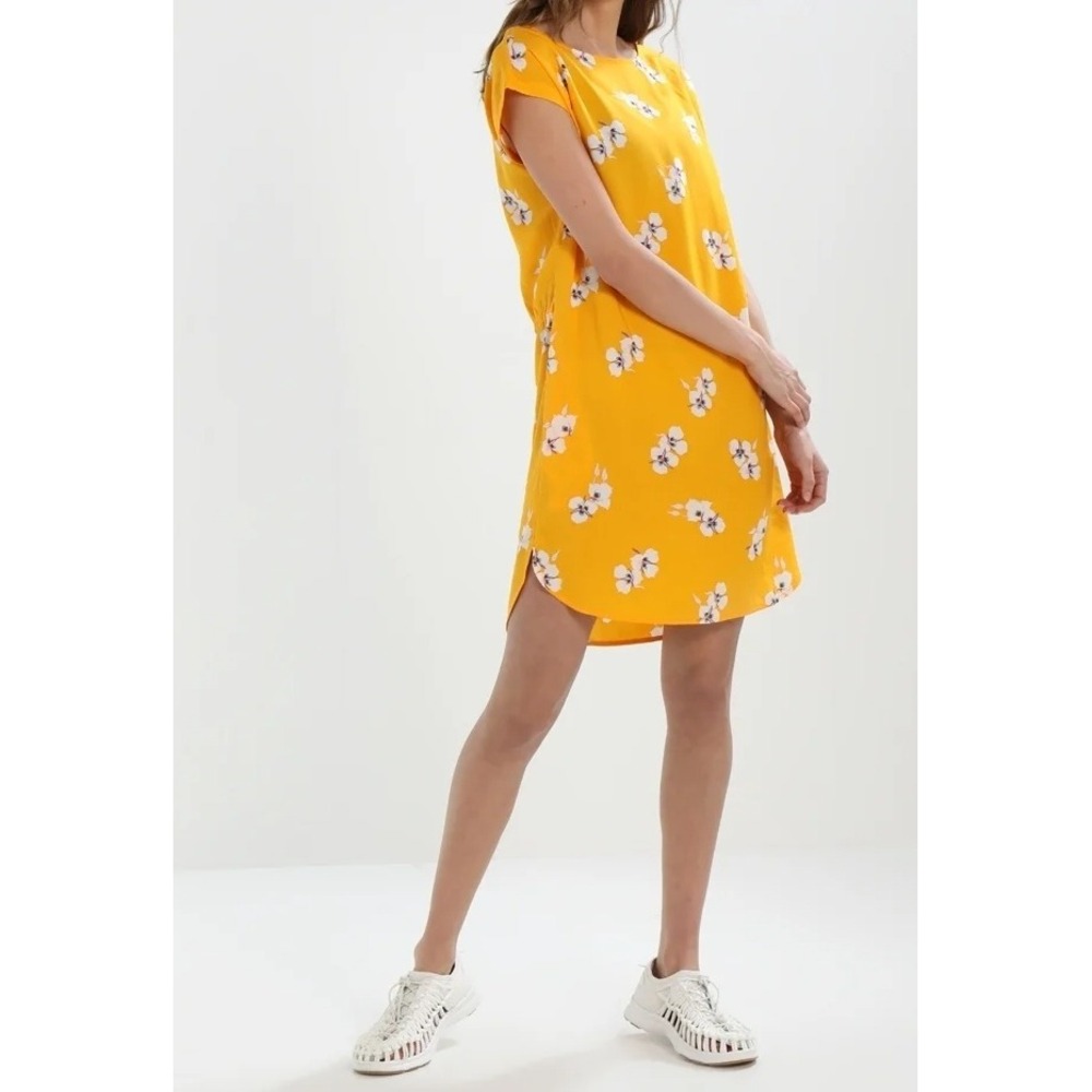 Patagonia June Lake Floral Mini Shift Dress Womens Sz M Yellow Resortwear Travel